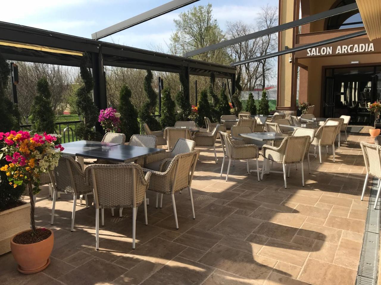 Hotel Edma Александрия Екстериор снимка