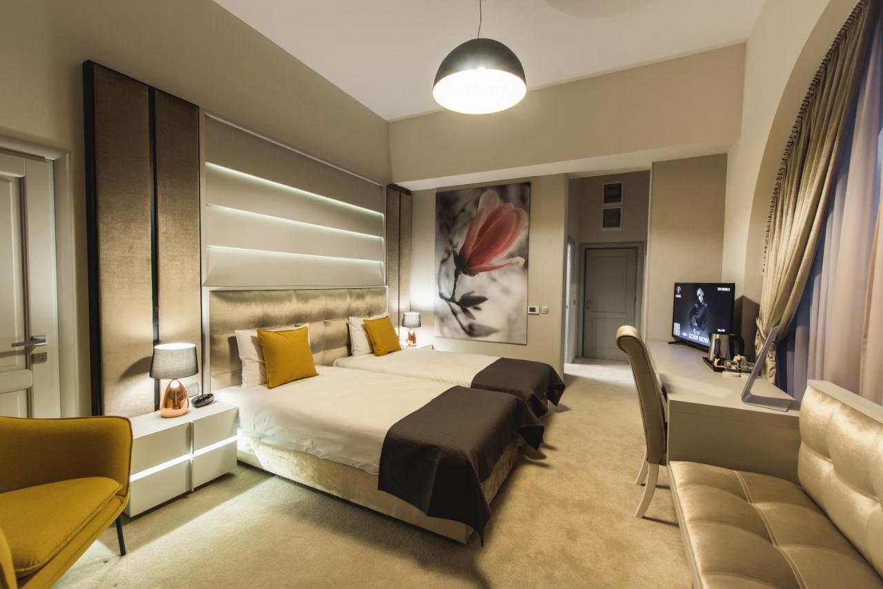 Hotel Edma Александрия Екстериор снимка