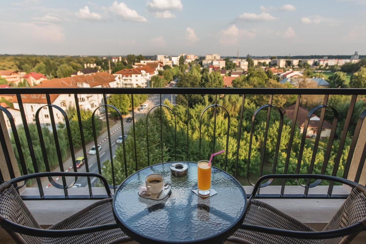 Hotel Edma Александрия Екстериор снимка