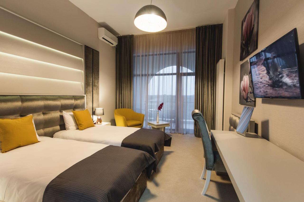 Hotel Edma Александрия Екстериор снимка